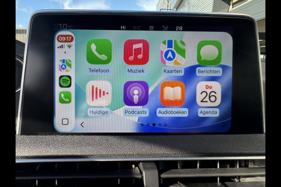 Peugeot 5008 1.2 PureTech GT-Line 7P - AUTOMAAT I Panorama dak I Navigatie / Apple CarPlay I 1/2 Leer I Sport pakket I Dealer ond.