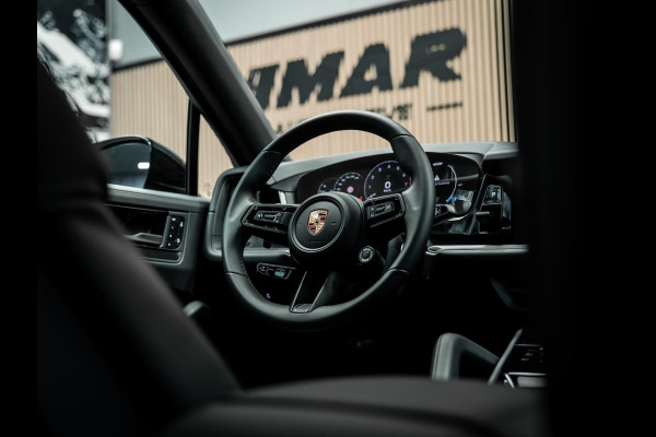 Porsche Cayenne Coupé 3.0 E-Hybrid Black Edition | Sportuitlaat | Stoelverwarming en verkoeling | Sport Chrono |