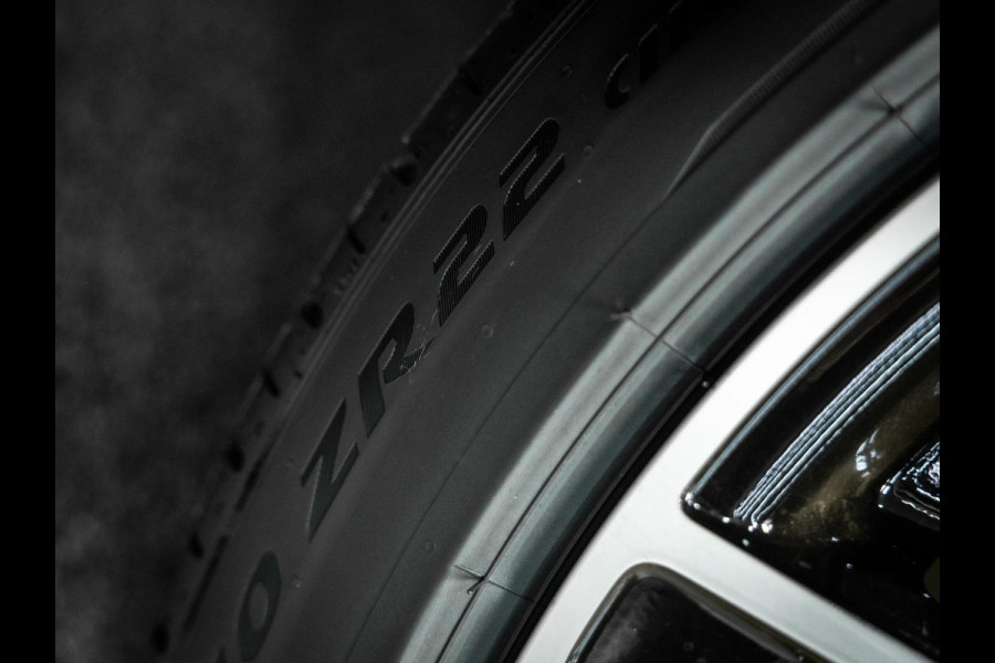 Porsche Cayenne Coupé 3.0 E-Hybrid Black Edition | Sportuitlaat | Stoelverwarming en verkoeling | Sport Chrono |