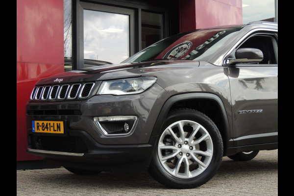 Jeep Compass 1.3T Limited Automaat 150PK | Clima | Xenon | Navi | Keyless | Licht/regen sensor | All-season banden