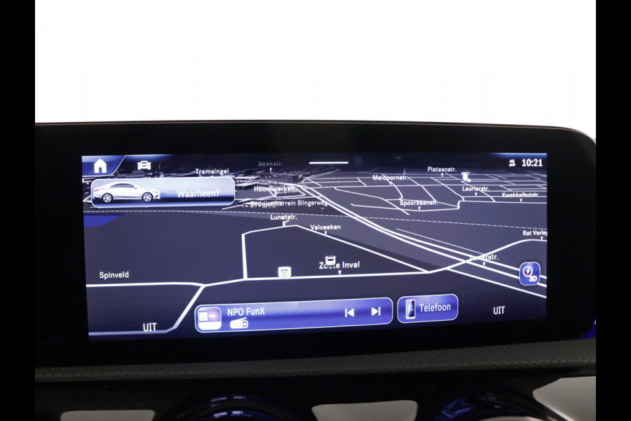 Mercedes-Benz CLA-Klasse 180 AMG Line 5 spaaks lichtmetalen velgen | Nightpakket | Premium Pakket | Distronic | Inclusief 24 maanden Mercedes-Benz Certified garantie voor Europa.