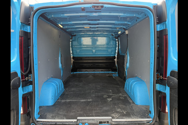 Renault Trafic 2.0 DCI 150PK Automaat L2H1 Cruise Control Airco sidebars camera Parkeersensoren Voor Achter Stoelverwarming