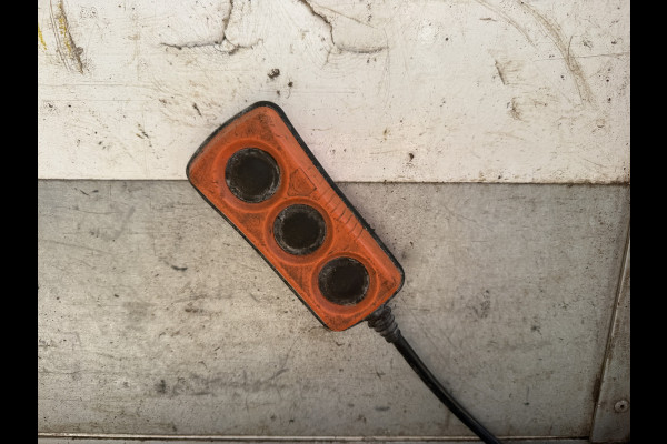 Iveco Daily 35S14 2.3 Automaat Laadklep Climate Control Standkachel Koffer Bakwagen Meubelbak