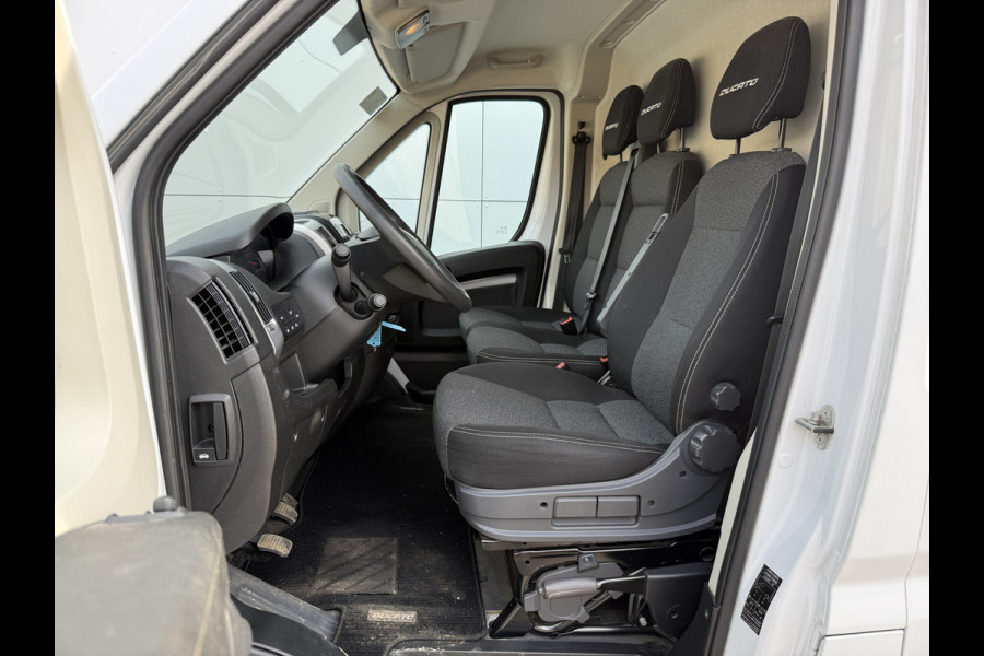 Fiat Ducato 2.3 120PK L2H2 Climate Control Cruise Control Lichmetalen Velgen Trekhaak APK 12-11-2026