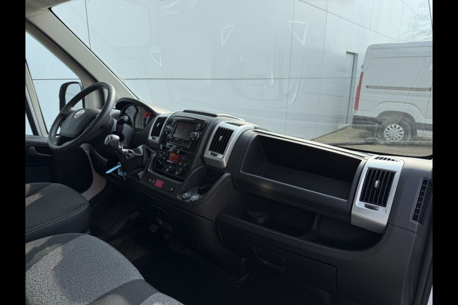 Fiat Ducato 2.3 120PK L2H2 Climate Control Cruise Control Lichmetalen Velgen Trekhaak APK 12-11-2026