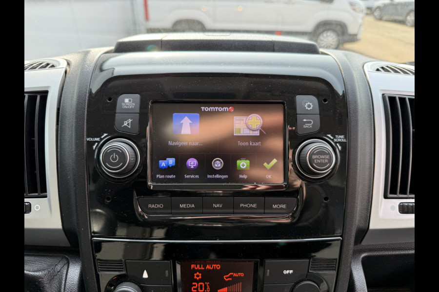 Fiat Ducato 2.3 120PK L2H2 Climate Control Cruise Control Lichmetalen Velgen Trekhaak APK 12-11-2026