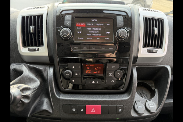 Fiat Ducato 2.3 120PK L2H2 Climate Control Cruise Control Lichmetalen Velgen Trekhaak APK 12-11-2026