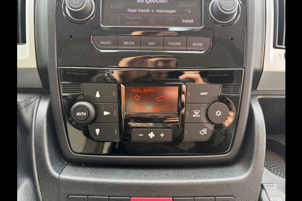 Fiat Ducato 2.3 120PK L2H2 Climate Control Cruise Control Lichmetalen Velgen Trekhaak APK 12-11-2026