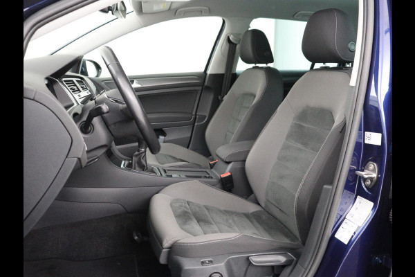 Volkswagen Golf Variant 1.5 TSI Comfortline Business | Adaptive Cruise | Massage | Camera | Carplay | Stoelverwarming | Virtual Cockpit