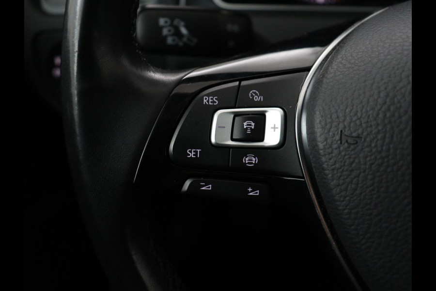 Volkswagen Golf Variant 1.5 TSI Comfortline Business | Adaptive Cruise | Massage | Camera | Carplay | Stoelverwarming | Virtual Cockpit