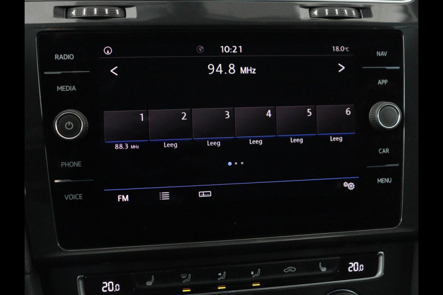 Volkswagen Golf Variant 1.5 TSI Comfortline Business | Adaptive Cruise | Massage | Camera | Carplay | Stoelverwarming | Virtual Cockpit