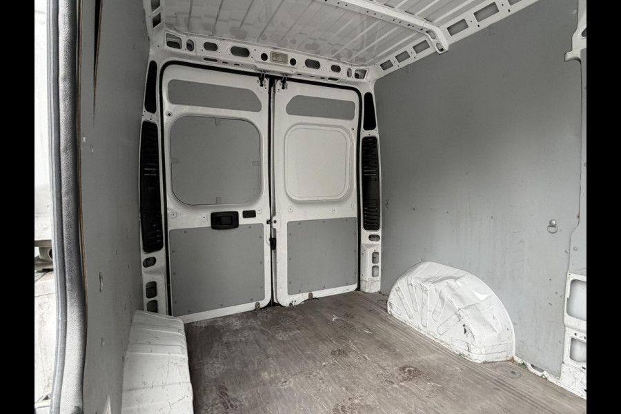 Opel Movano 2.2D 140 L2H2 EDITION AIRCO.NAVI .BETIMMERING . PARKEERSENSOREN ACHTER.