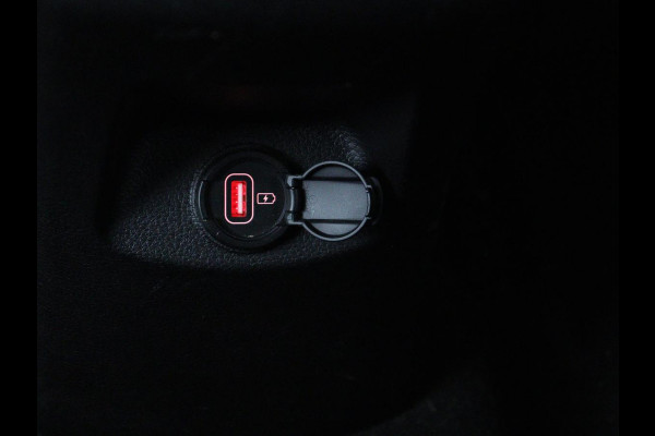 Kia Stonic 1.0 T-GDi MHEV DynamicPlusLine | Adaptive cruise | Carplay | Camera | Keyless | Climate control | DAB | Navigatie | Bluetooth