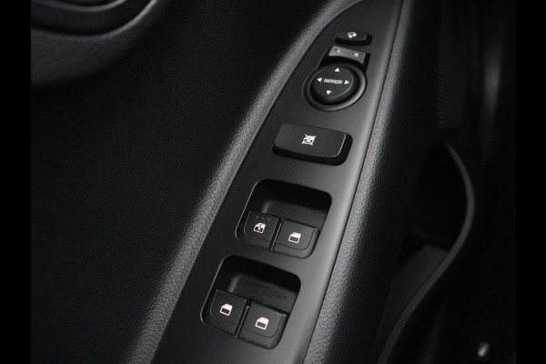 Kia Stonic 1.0 T-GDi MHEV DynamicPlusLine | Adaptive cruise | Carplay | Camera | Keyless | Climate control | DAB | Navigatie | Bluetooth