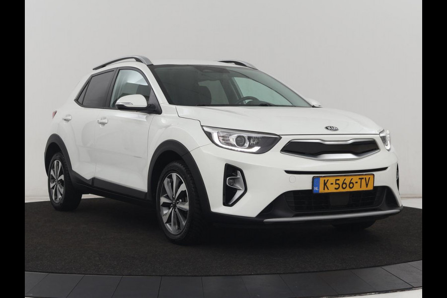 Kia Stonic 1.0 T-GDi MHEV DynamicPlusLine | Adaptive cruise | Carplay | Camera | Keyless | Climate control | DAB | Navigatie | Bluetooth