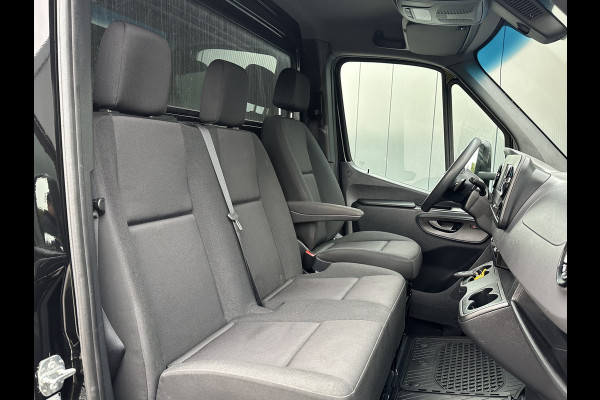 Mercedes-Benz Sprinter 319 CDI 191 PK 9G-TRONIC / BAKWAGEN / LAADKLEP / 17.571 KM !! / LED / 1e EIG. / ZIJDEUR / CAMERA / CRUISE / AIRCO