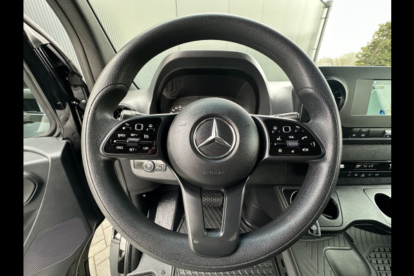 Mercedes-Benz Sprinter 319 CDI 191 PK 9G-TRONIC / BAKWAGEN / LAADKLEP / 17.571 KM !! / LED / 1e EIG. / ZIJDEUR / CAMERA / CRUISE / AIRCO