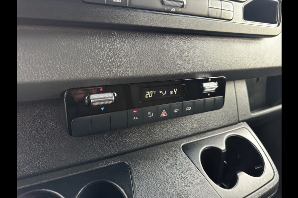 Mercedes-Benz Sprinter 319 CDI 191 PK 9G-TRONIC / BAKWAGEN / LAADKLEP / 17.571 KM !! / LED / 1e EIG. / ZIJDEUR / CAMERA / CRUISE / AIRCO