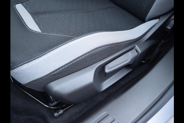 Opel Mokka 1.2 Turbo Hybrid Business Edition 136 PK | NAVI | PARKEERSENSOREN MET CAMERA | CLIMATE CONTROL | VERWARMDE STOELEN | DEMO