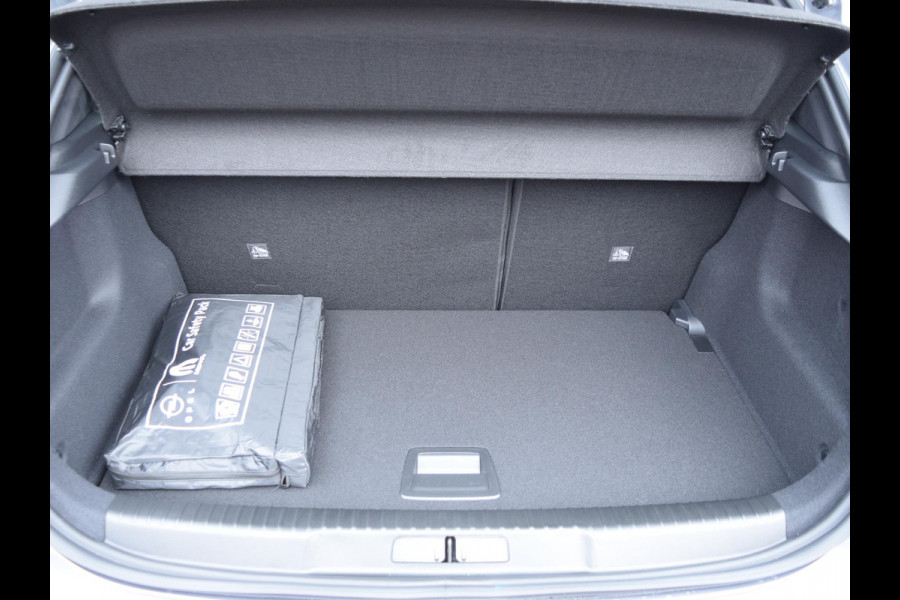 Opel Mokka 1.2 Turbo Hybrid Business Edition 136 PK | NAVI | PARKEERSENSOREN MET CAMERA | CLIMATE CONTROL | VERWARMDE STOELEN | DEMO