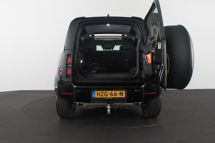 Land Rover Defender 110 2.0 P300e X-Dynamic HSE > 300pk/Black pakket/Head-up/22inch/Trekhaak/Smart View...