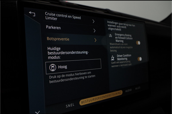 Land Rover Defender 110 2.0 P300e X-Dynamic HSE > 300pk/Black pakket/Head-up/22inch/Trekhaak/Smart View...