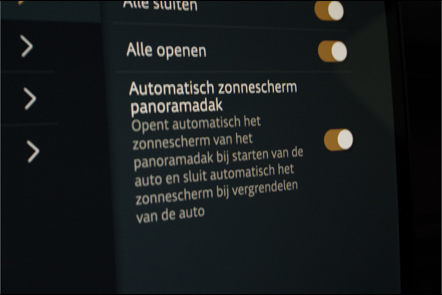 Land Rover Defender 110 2.0 P300e X-Dynamic HSE > 300pk/Black pakket/Head-up/22inch/Trekhaak/Smart View...