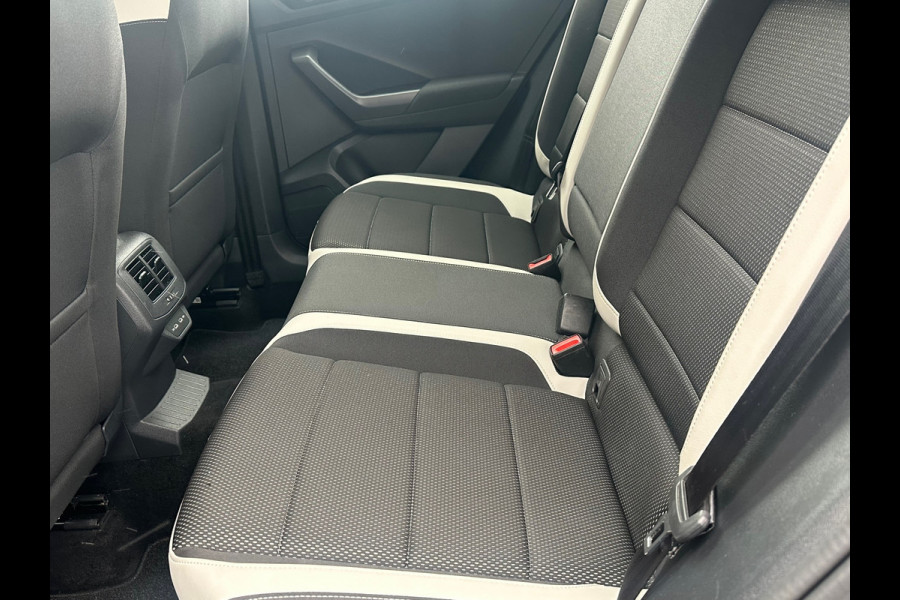 Volkswagen T-Roc 1.5 TSI Sport VIRTUAL | NAVI