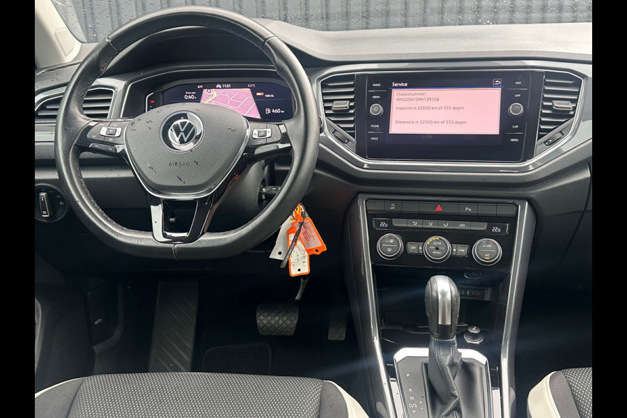 Volkswagen T-Roc 1.5 TSI Sport VIRTUAL | NAVI