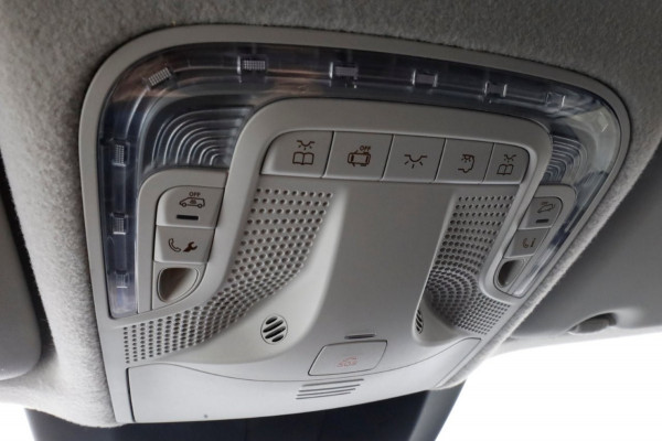 Mercedes-Benz Vito 114 CDI 136pk Compact 9G Automaat 2x Schuifdeur/LED/Camera/Inrichting 09-2022