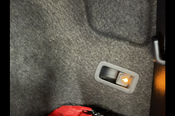 CUPRA Ateca 2.0 TSI 4DRIVE Garantie Elek Trekhaak Carplay 360 Camera Beats Elek Achterklep Keyless ACC StoelVW Led Dab Rijklaar