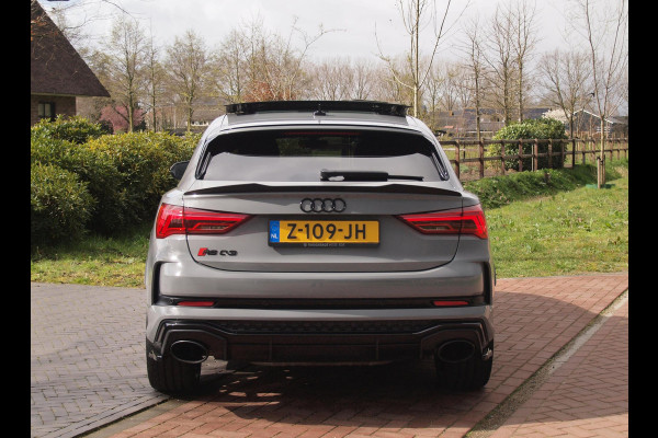 Audi Q3 Sportback TFSI RS | Panoramadak | Bang & Olufsen | Maxton Design | Sport Uitlaatsysteem |