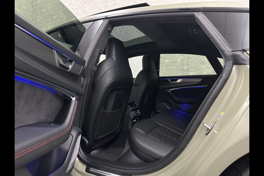 Audi RS7 Dynamic+ 300kmh | Keramisch | 22" ABT (9200,=) | B&O 3D High End | 4-Wielbesturing | Stoelvent. | Carbon Pack | Nachtzicht | Alc 91500,= ex btw | Lease / Maandbedrag 998,= pm. | 360 Camera | Laser-LED | ACC | Valcona | Klasse-5 | Head-up | Soft-Close | Isolatieglas | Dealer OH.