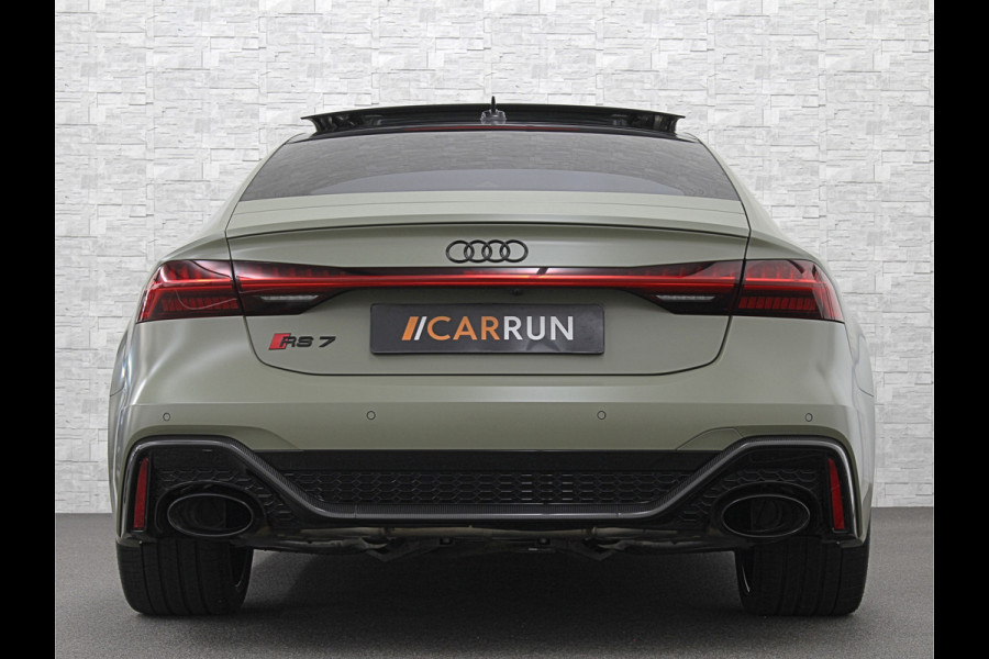 Audi RS7 Dynamic+ 300kmh | Keramisch | 22" ABT (9200,=) | B&O 3D High End | 4-Wielbesturing | Stoelvent. | Carbon Pack | Nachtzicht | Alc 91500,= ex btw | Lease / Maandbedrag 998,= pm. | 360 Camera | Laser-LED | ACC | Valcona | Klasse-5 | Head-up | Soft-Close | Isolatieglas | Dealer OH.