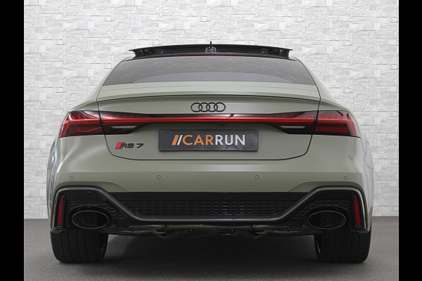 Audi RS7 Dynamic+ 300kmh | Keramisch | 22" ABT (9200,=) | B&O 3D High End | 4-Wielbesturing | Stoelvent. | Carbon Pack | Nachtzicht | Alc 91500,= ex btw | Lease / Maandbedrag 998,= pm. | 360 Camera | Laser-LED | ACC | Valcona | Klasse-5 | Head-up | Soft-Close | Isolatieglas | Dealer OH.