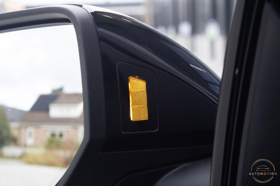 Audi Q8 60 TFSI e quattro Competition SQ8  PANO  CAM  ACC  LANE ASS  TREKHAAK LUCHTVERING