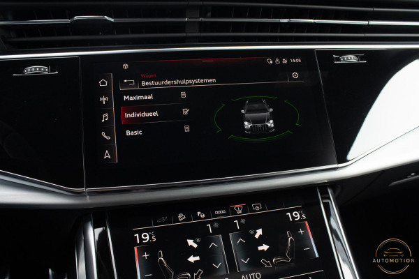 Audi Q8 60 TFSI e quattro Competition SQ8  PANO  CAM  ACC  LANE ASS  TREKHAAK LUCHTVERING