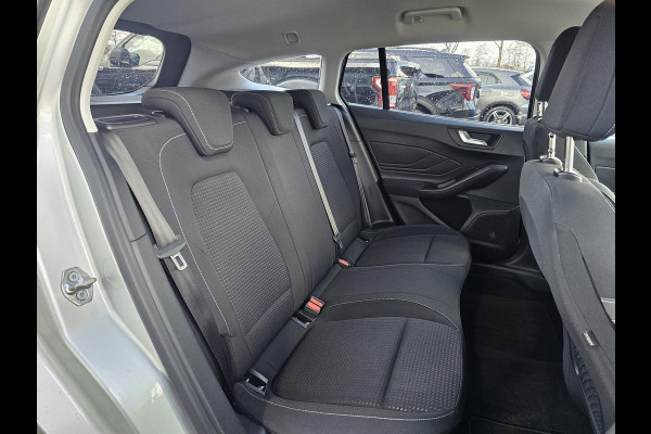 Ford FOCUS Wagon 1.0 EcoBoost Trend Edition Business Winterpack | Navigatie | Cruise control | Lane assist | Voorruitverwarming | Apple car play | Perfect onderhouden!