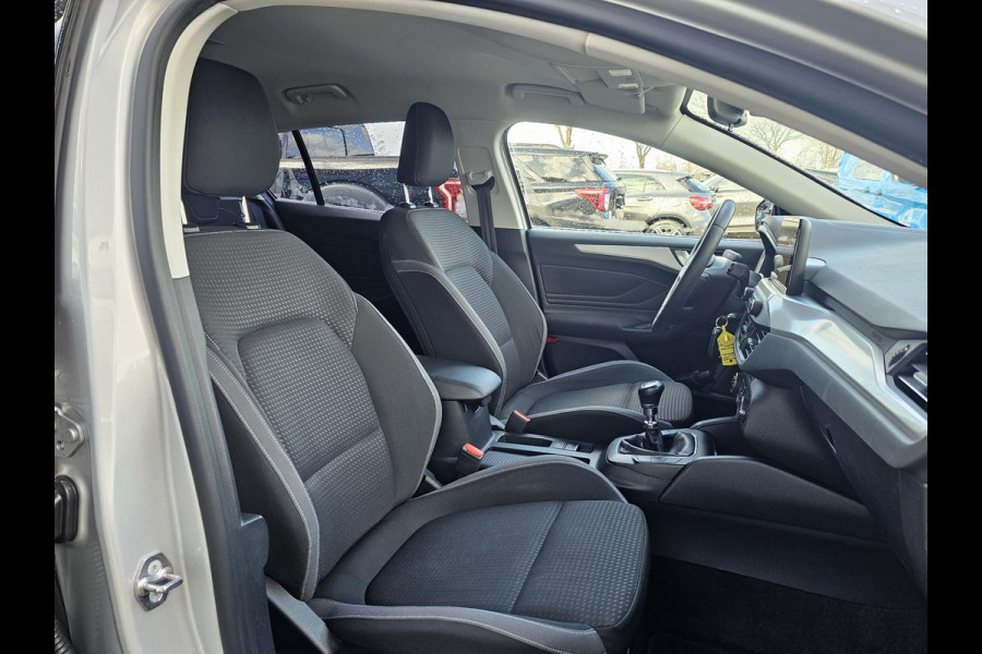 Ford FOCUS Wagon 1.0 EcoBoost Trend Edition Business Winterpack | Navigatie | Cruise control | Lane assist | Voorruitverwarming | Apple car play | Perfect onderhouden!