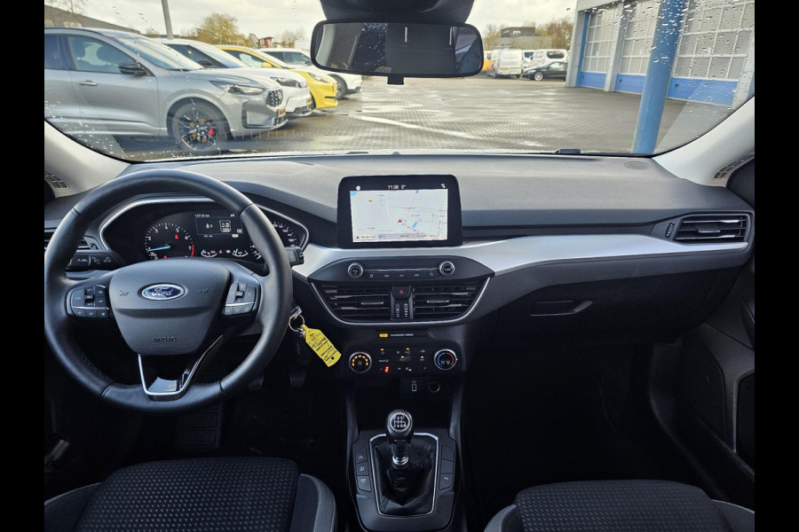 Ford FOCUS Wagon 1.0 EcoBoost Trend Edition Business Winterpack | Navigatie | Cruise control | Lane assist | Voorruitverwarming | Apple car play | Perfect onderhouden!