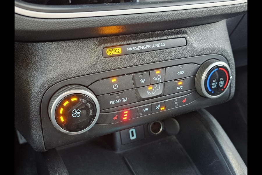 Ford FOCUS Wagon 1.0 EcoBoost Trend Edition Business Winterpack | Navigatie | Cruise control | Lane assist | Voorruitverwarming | Apple car play | Perfect onderhouden!