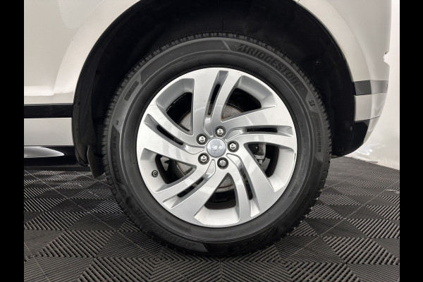 Land Rover Range Rover Evoque 2.0 D180 AWD SE (INCL-BTW) Aut. *LEATHER | FULL-LED | HEATED-COMFORTSEATS | NAVI-FULLMAP | SHIFTPADDLES | CAMERA | ECC | CARPLAY | PDC | CRUISE | 18''ALU*