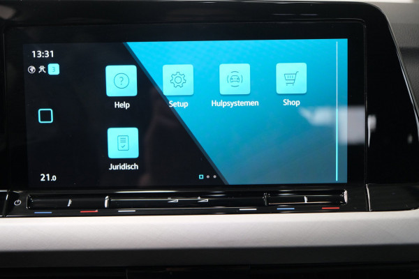 Volkswagen Golf Variant 1.0 eTSI Life Automaat - N.A.P. Airco, Cruise, Camera, Navi, PDC, Virtual display.