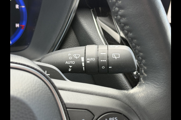 Toyota Corolla Touring Sports 2.0 Hybrid Team D | ACC | CarPlay | Camera | JBL | Keyless | LED