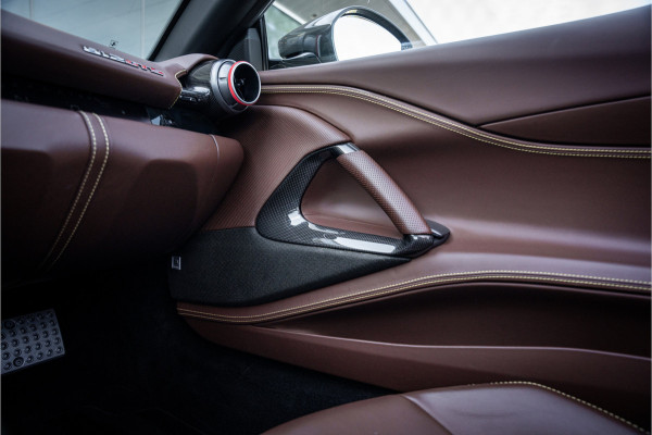 Ferrari 812 GTS 6.5 V12 HELE ** Lift ** JBL ** PPF ** NOVITEC ** Daytona Seats ** BTW ** Pass. Display ** Carbon Ext. + Int.