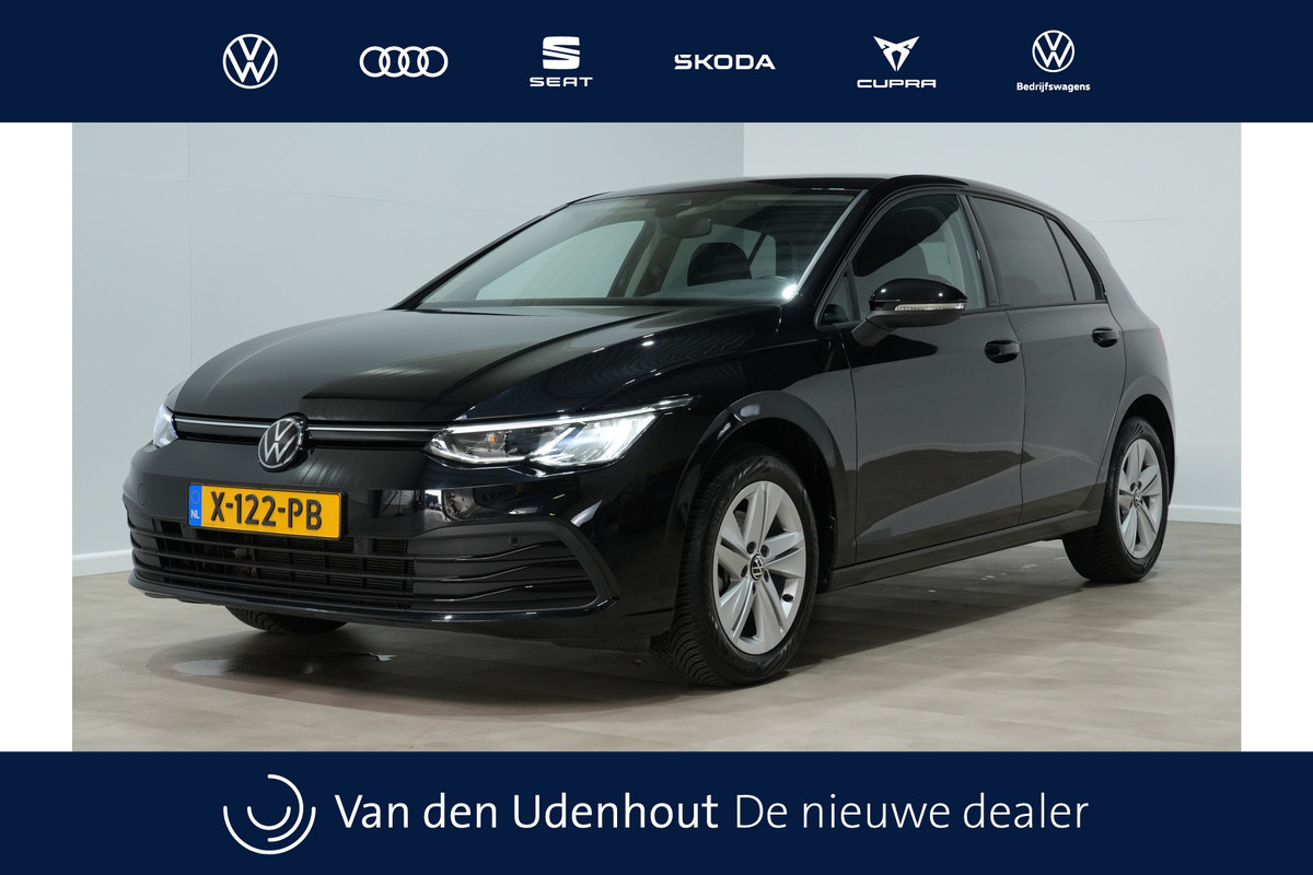 Volkswagen Golf 1.0 TSI 110pk Life Business Navigatie Stoelverwarming Pdc Acc 253