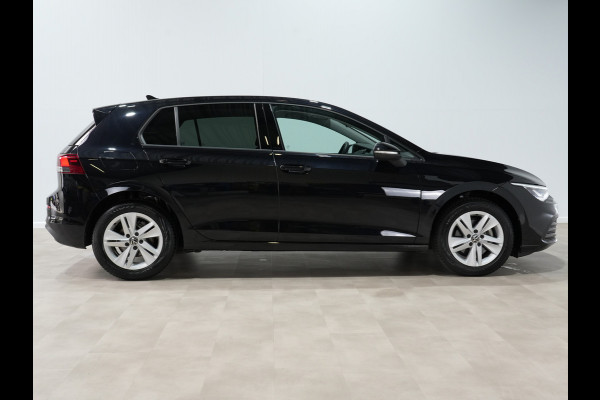 Volkswagen Golf 1.0 TSI 110pk Life Business Navigatie Stoelverwarming Pdc Acc 253