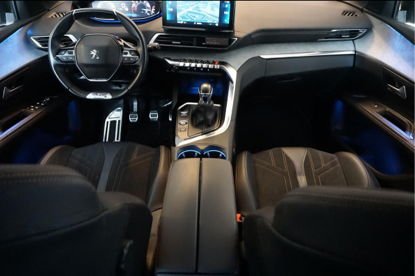 Peugeot 5008 1.2 PureTech GT SPORT | LEER/ Alcantara | Sfeerverlichting | APPLE | NL auto | Dealer onderhouden |