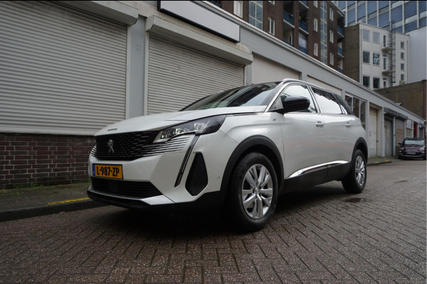 Peugeot 5008 1.2 PureTech GT SPORT | LEER/ Alcantara | Sfeerverlichting | APPLE | NL auto | Dealer onderhouden |