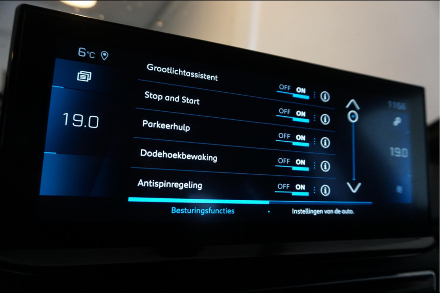 Peugeot 5008 1.2 PureTech GT SPORT | LEER/ Alcantara | Sfeerverlichting | APPLE | NL auto | Dealer onderhouden |